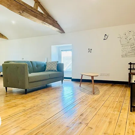 Maison Spacieuse Avec Et Sauna, Proche Centre-ville, Plages Et Sites Touristiques De Vendée - Fr-1-426-558