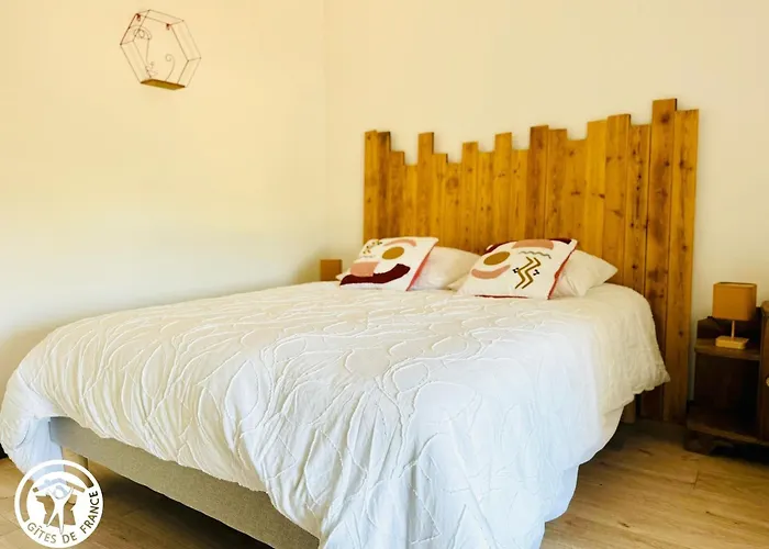 Maison Spacieuse Avec Et Sauna, Proche Centre-ville, Plages Et Sites Touristiques De Vendée - Fr-1-426-558