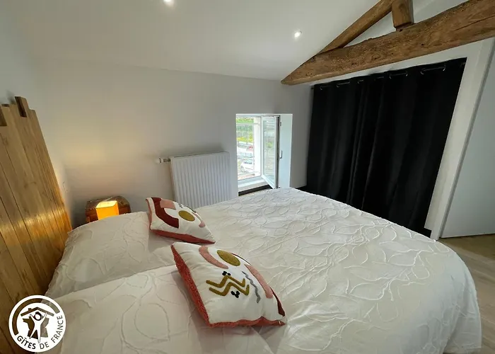 De Charme En Vendee Avec Et Sauna - Fr-1-426-558 Ferienhaus *