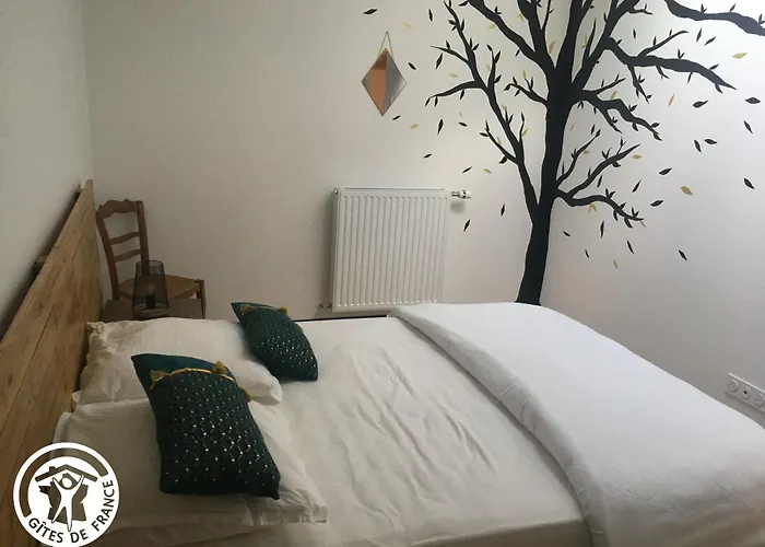 Сasa de vacaciones Maison Spacieuse Avec Et Sauna, Proche Centre-ville, Plages Et Sites Touristiques De Vendée - Fr-1-426-558 *